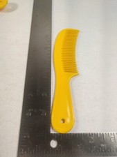 Vintage Unbreakable 6.5 Super COMB Yellow Original Old Stock