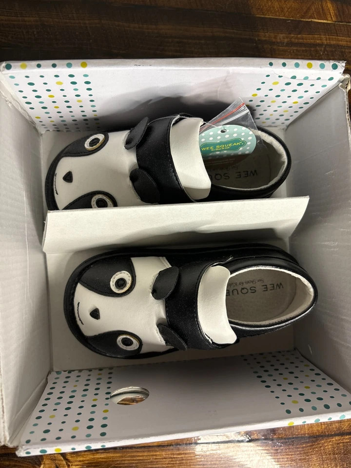 Wee Squeak Panda Zapatos Niños Bebé Talla 9 Negro Blanco Cuero Cómodo Sin Cordones NUEVO Foto 2 de 3