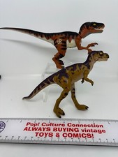 Vintage Kenner 1997 Jurassic Park Juvenile T-Rex JP42  Velociraptor JP06 Lot