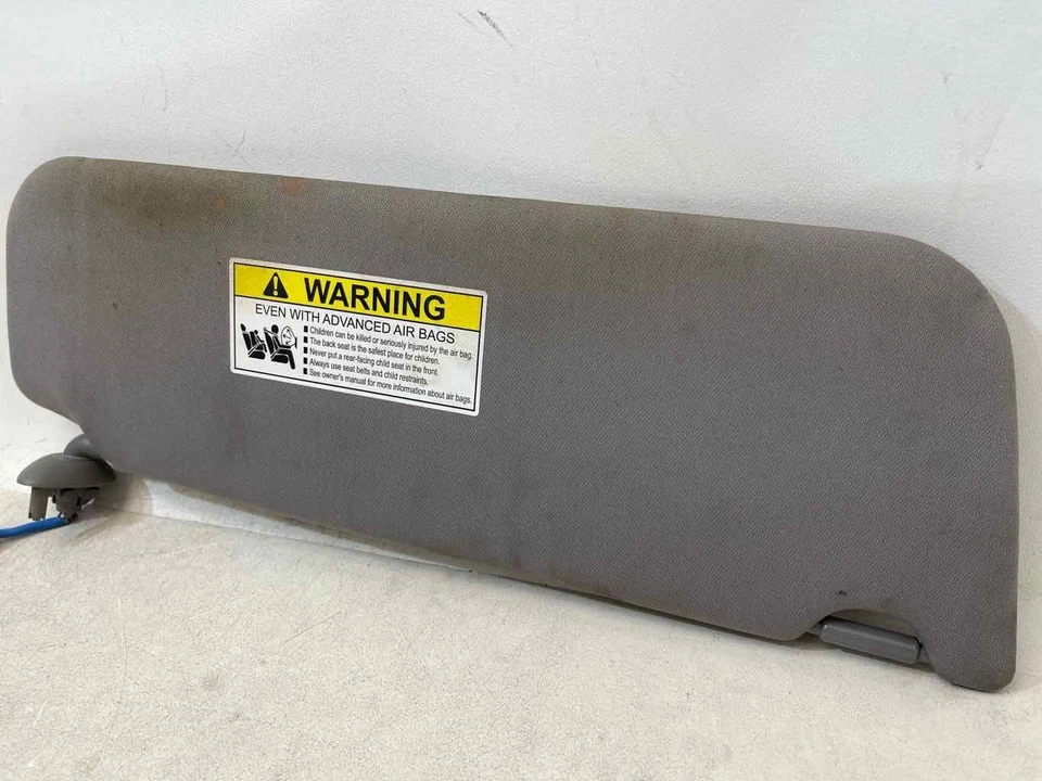 Солнцезащитный козырек для драйвера 2018–2024 HONDA ODYSSEY LH с подсветкой серый от оригинального производителя - Изображение 3 из 4