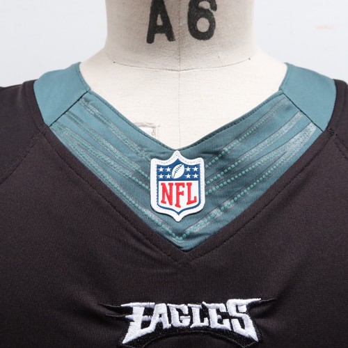 Philadelphia Eagles Carson Wentz Football Jersey Size 44 Nike - Picture 5 of 16