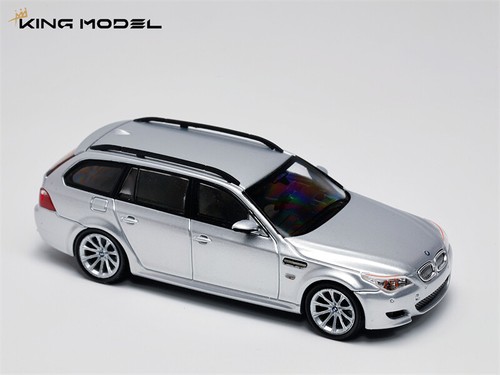 King Model 1:64 M5 E60 Sedan / Wagon Diecast Model Car - Picture 6 of 18
