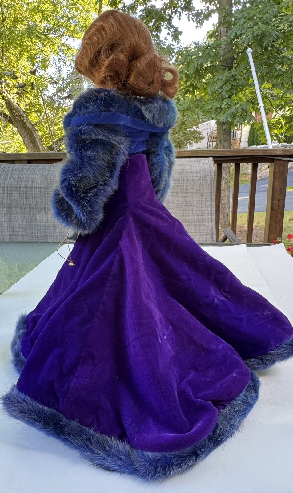 Picture 7 of 24