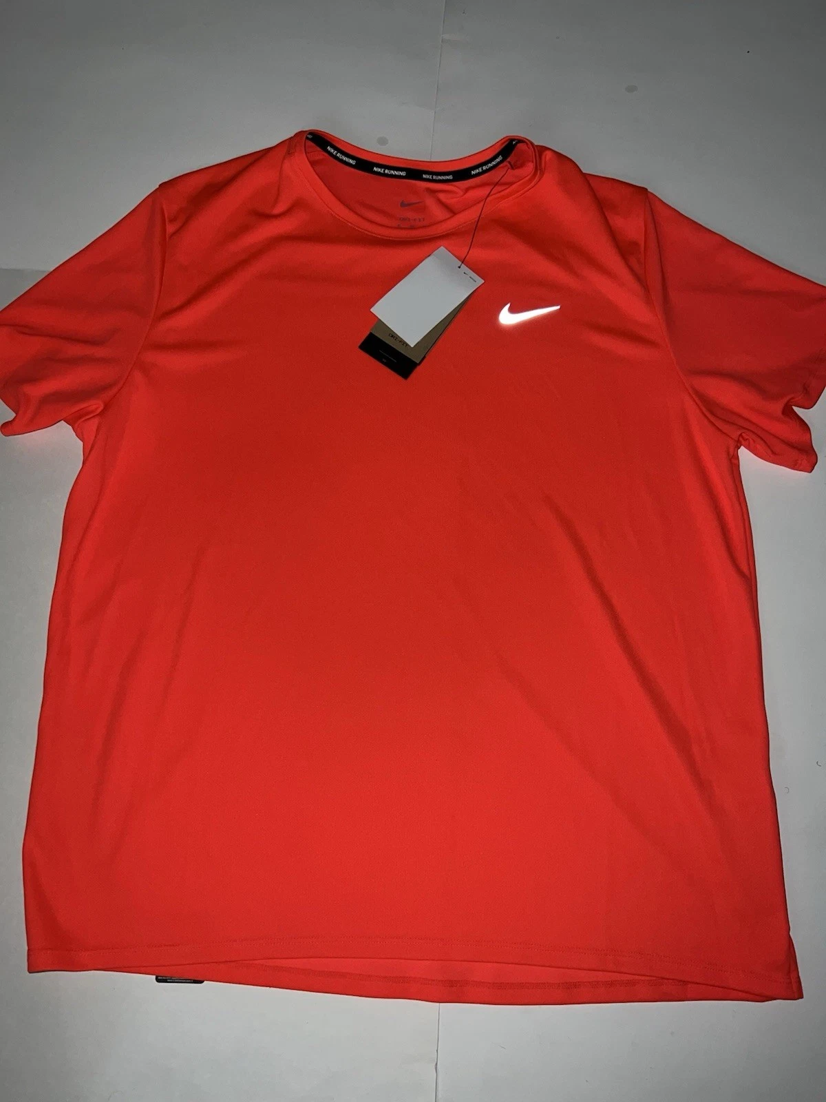 Nike Men’s Dri Fit Miler-Training Running Shirt DV9315-635 Crimson Men's S-2XL
Opens in a new window