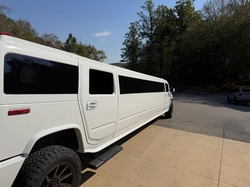 2005 Hummer H2 