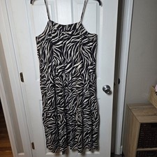 Time and Tru sz L zebra print sundress shift midi pockets 100% rayon summer 