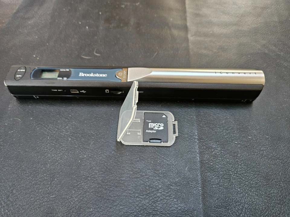 Brookstone iConvert Document  Photo Scanner Wand MODEL: 653782 4GB Micro SD Card - Image 2 of 4