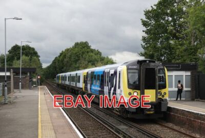 PHOTO  (3) SWR THANK YOU KEY WORKERS LIVERED 450067 AT ASH VALE