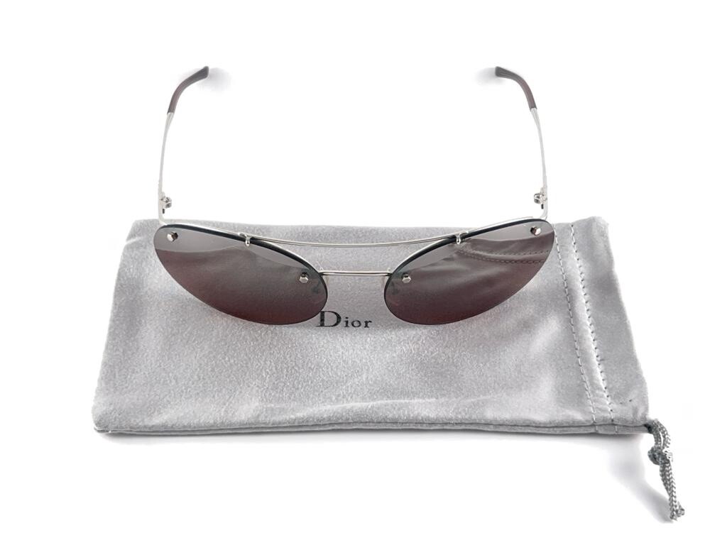 VINTAGE CHRISTIAN DIOR PEACE SILVER FRAME MIRRORED LENSES