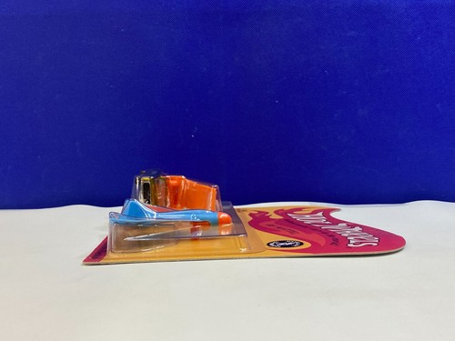 HOT WHEELS 1/64 SCALE RLC SKY SHOW CUSTOM FLEETSIDE UNPUNCHED #2947 - Picture 5 of 9