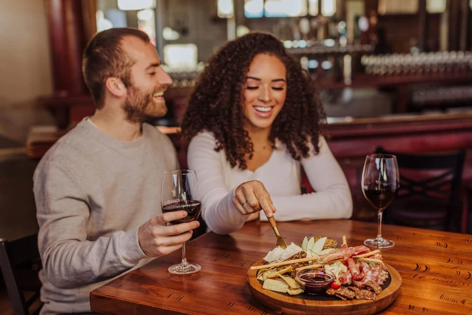 Juego de cuchillos insignia PICNIC TIME, charcutería, plato para servir, tabla de queso, 12,5 Foto 3 de 4