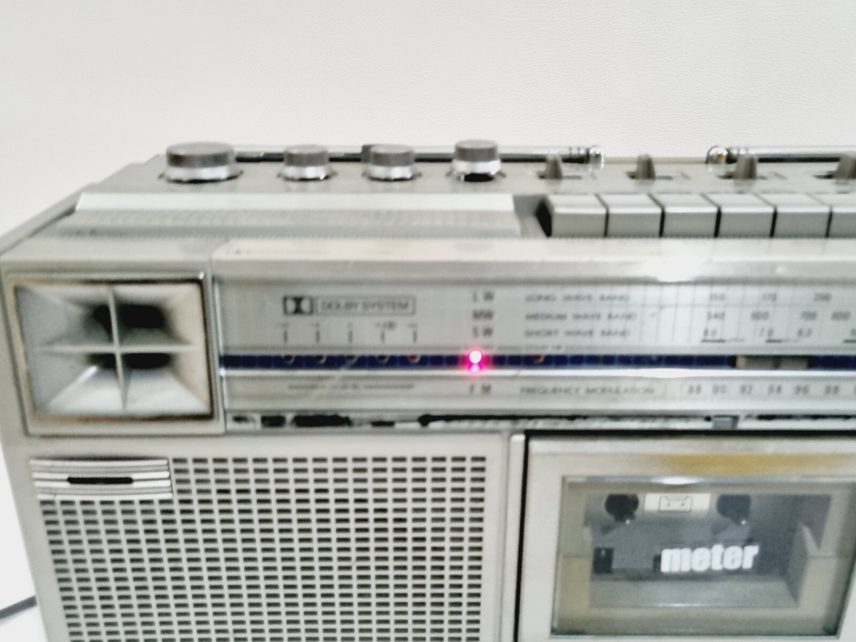 VINTAGE JVC RC-656 L Boombox Cassette Radio Recorder - Parts only