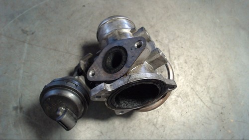 Válvula de recirculación de gases de escape ATD 038129637B VW Bora Variant 1.9 TDI 74 KW 100 CV - Imagen 3 de 4