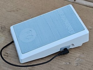 Bernina Nähmaschine Fußpedal Typ LV 1