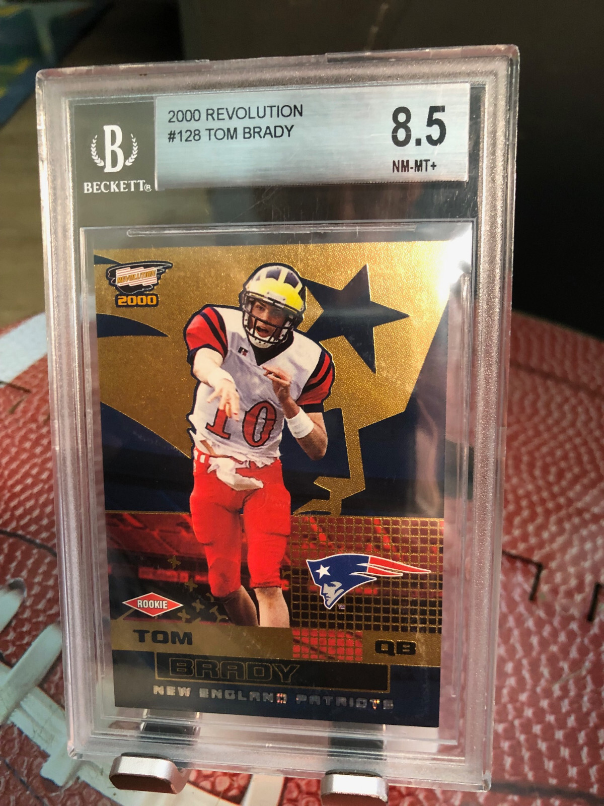 Tom Brady New England Patriots 2000 Pacific Revolution #128 BGS 8.5 Rookie /300