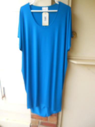 Harlow Australia size L dress   NWT  $159.00 - Picture 1 of 4