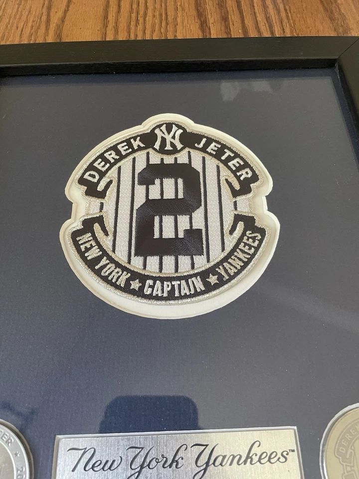 Parche de camiseta oficial de los Yankees de Nueva York 2014 Derek Jeter enmarcado Highland como nuevo Foto 3 de 4