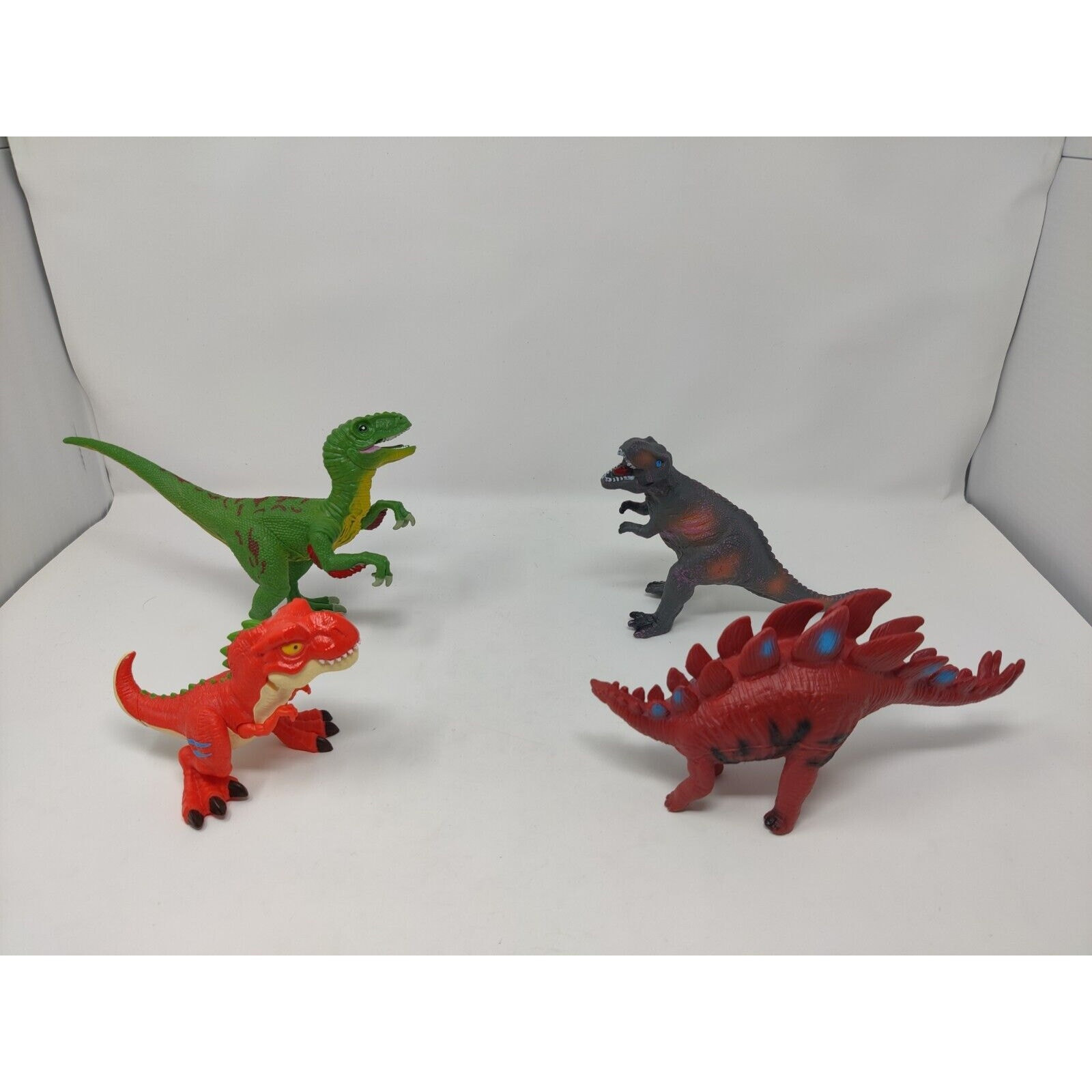 Prehistoric Dinosaur Toy Lot (4)