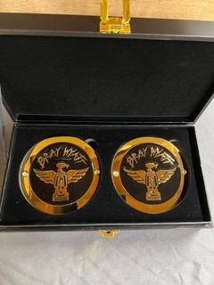 WWE bray Wyatt buzzards side plates rare