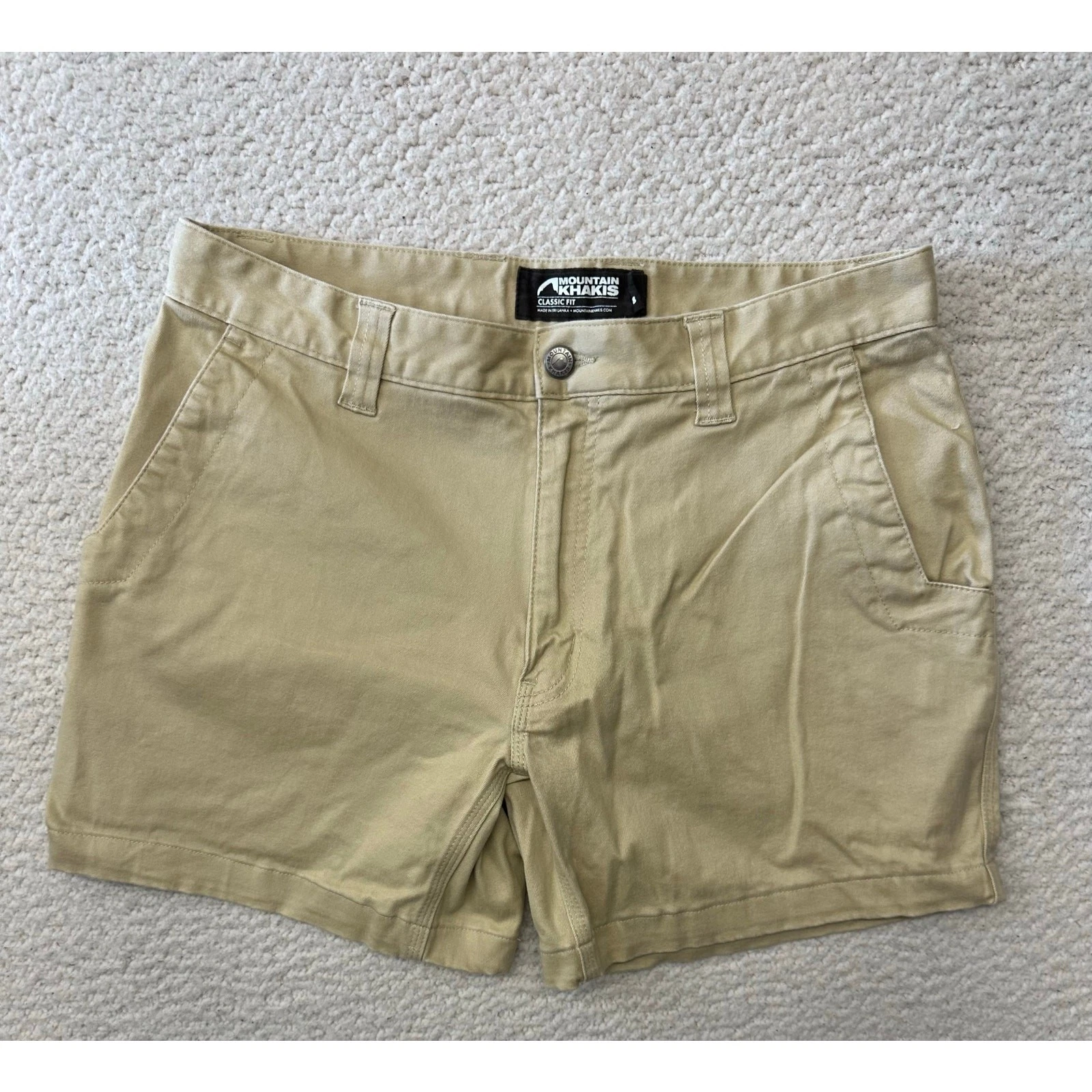 Mountain Khakis Mens Hiking Shorts Size 33