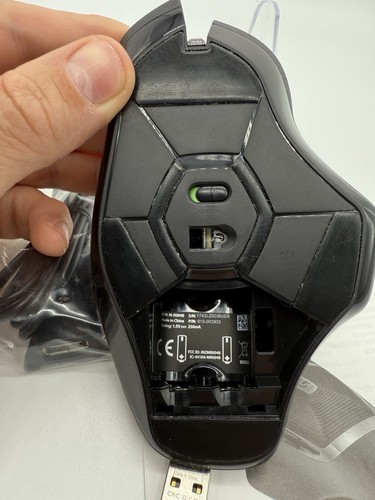 Logitech G602 Kabellose Gaming Maus mit Dongle ** GETESTET und FUNKTIONIERT ** TOP - Bild 2 von 8