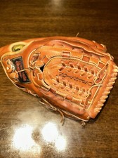 Louisville Slugger RHT Glove 125 Series Suspension Web G125-5CW