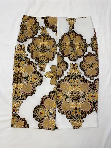 NEW YORK AND COMPANY MEDALION PENCIL SKIRT SIZE 12 NWOT - Picture 4 of 5