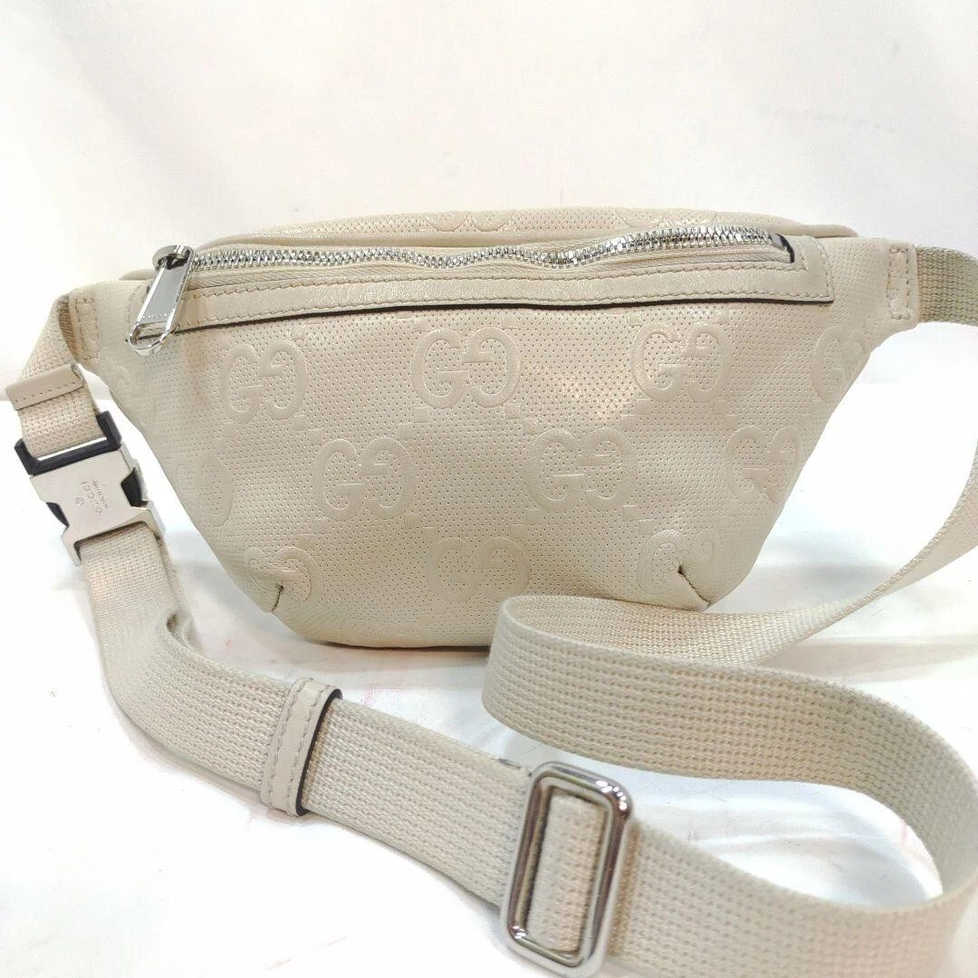 Sac ceinture GUCCI GG en relief 658582 cuir blanc sac à fesses pour femme 250211