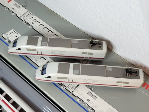 Märklin H0 3770 Digital ICE-Triebzugset (4-tlg.) der DB mit OVP und Zubehör - Bild 3 von 21