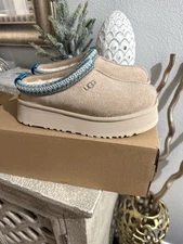 UGG Women Tazz Driftwood/ White Pepper Platform Slipper Size 7 Limited