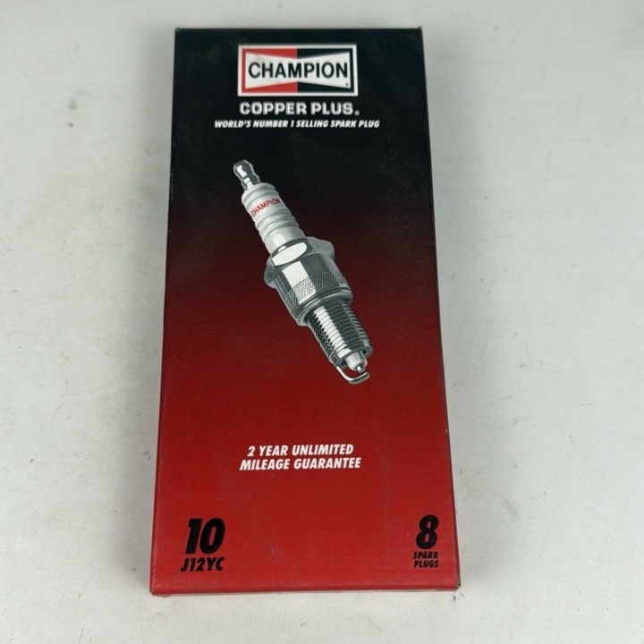CHAMPION J12YC Spark Plugs 8PCS NEW