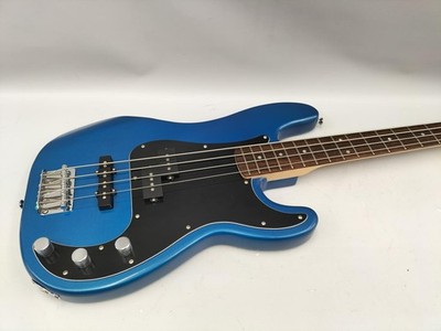 SQUIER PRECISION BASS Used Poplar body Maple neck Laurel fingerboard w/Softcase