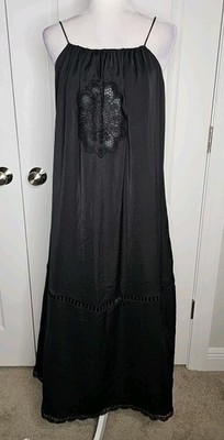NWT $80 ZARA Embroidered Voluminous Lace Midi Dress Black Small