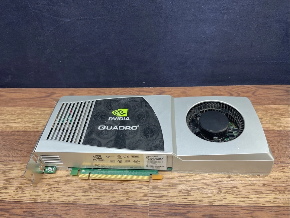 Tarjeta de gráficos para estación de trabajo NVIDIA Quadro FX 4800 1,5 GB GDDR3 PCIe Foto 2 de 4
