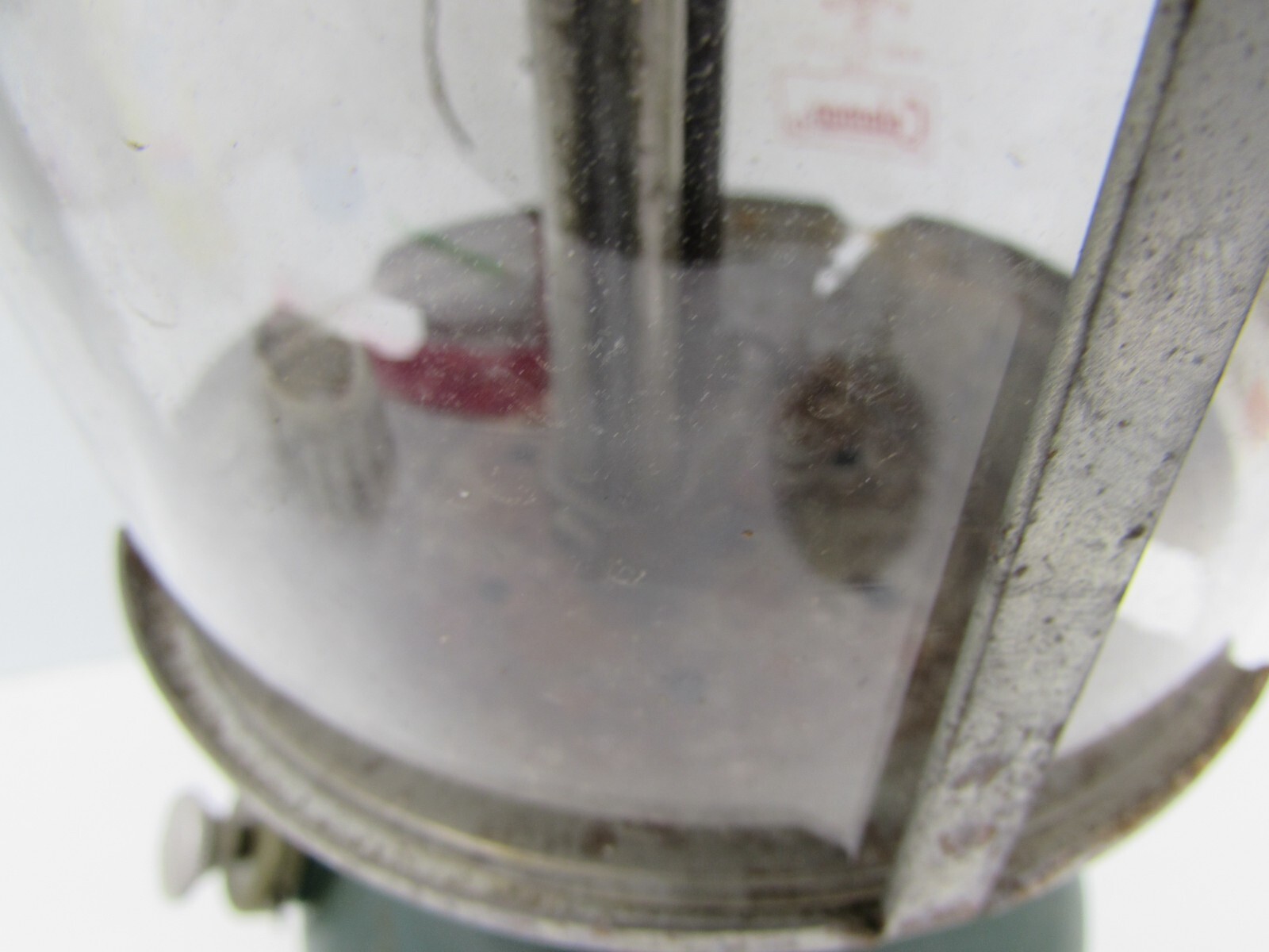 Vintage 1972 Double Mantle 220F Coleman Lantern Green Camping Made in USA