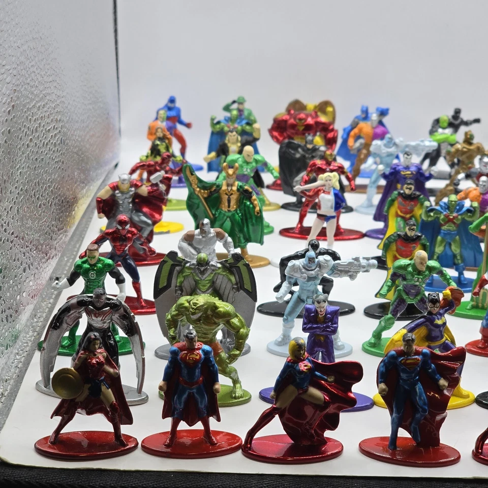Jada Toys TM & DC-Comics/ Marvel Nano Metalfigs DieCast Metal Lot Of 80+ Figures - Image 4 of 4