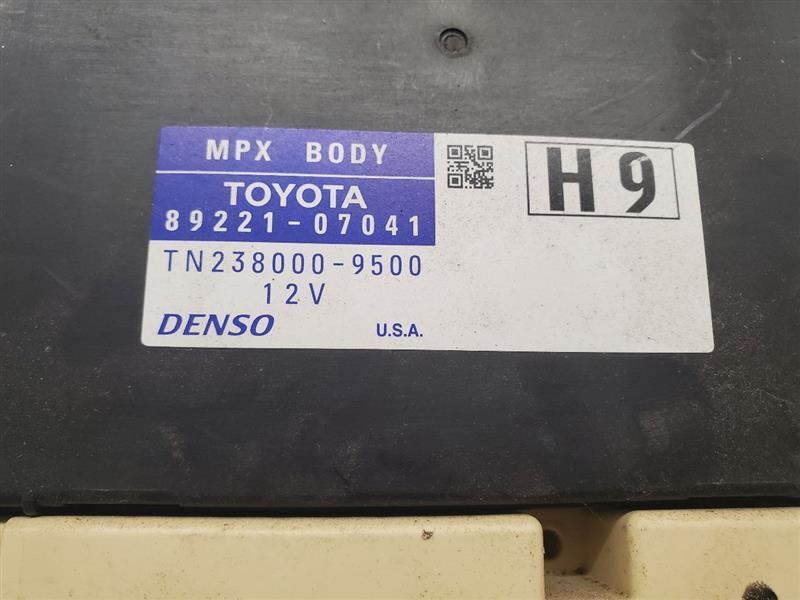 Toyota Camry, Chassis Multiplex Body W/Fuse Box Control Module,13