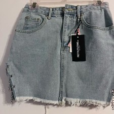 PrettyLittleThing Chain Detail Denim Mini Skirt