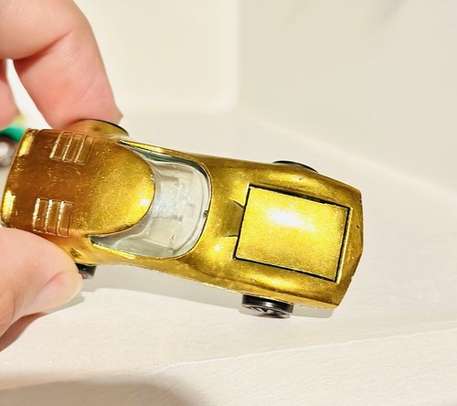 Vintage Hot Wheels Redline 1969 Gold Torero. Nugget.