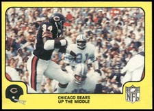 1978 Fleer Team Action #7 Up the Middle