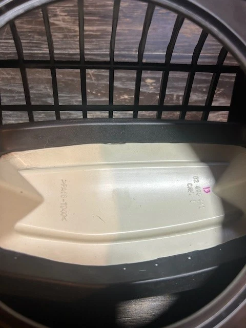 2004-2014 GM HVAC Heater Core Case Air Inlet OEM 52494871 Chevrolet Chevy Impala - Image 3 of 4