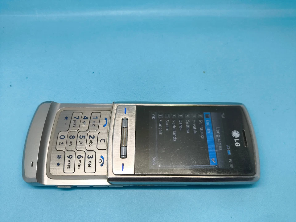 LG Shine KE970 Unlocked Mobile Phone Good Condition - Image 3 of 4