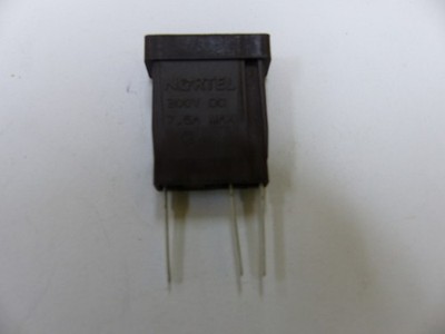 NORTEL  A020511 Qty of 10 per Lot NORTEL Fuse Holder - telco blade style   300vd