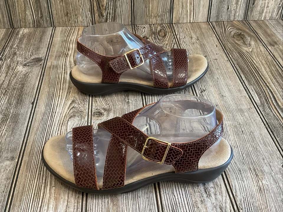 SAS Flat Womens Laguna Brown Comfort Walking Adjustable Buckle Sandals Size 9.5 - Image 4 of 4