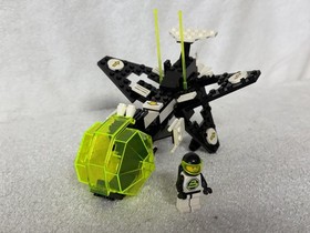 Vintage LEGO Space Blacktron 6887 Allied Avenger 100% Complete, Minifigure 1991