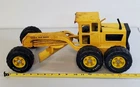 Y-187 VINTAGE TONKA YELLOW PRESSED STEEL ROAD GRADER CONSTRUCTION TOY!