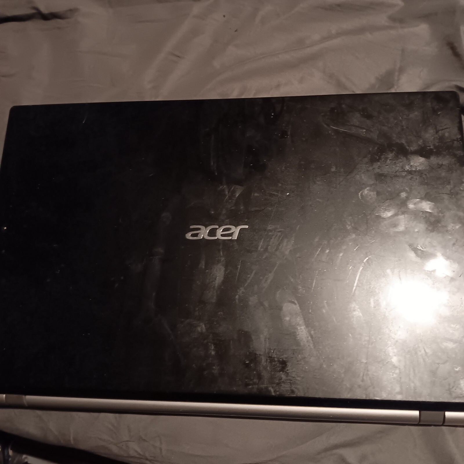 Acer Aspire V3-371-4477 Laptop For Parts Broken Screen No Power Repair-image
