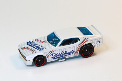Hot Wheels HW Sports 5er Pack (GTN37) '71 Mustang Funny Car Diecast Modell Mattel