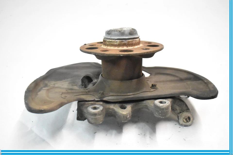 08-17 Mercedes W207 E350 Coupe Front Left Driver Spindle Knuckle Hub OEM - Image 4 of 4