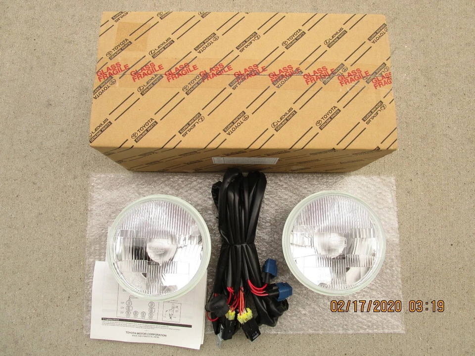FITS: 66 - 81 TOYOTA PICKUP HALOGEN HEADLIGHTS KIT LH + RH SET OEM BRAND NEW - Image 2 of 4